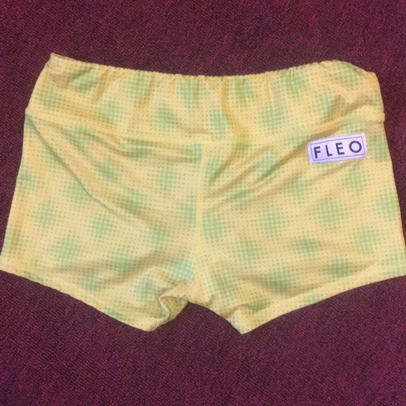Fleo Pants - Fleo shorts